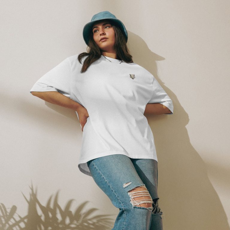 Classic Oversized Wolf Unisex T-Shirt - Image 4