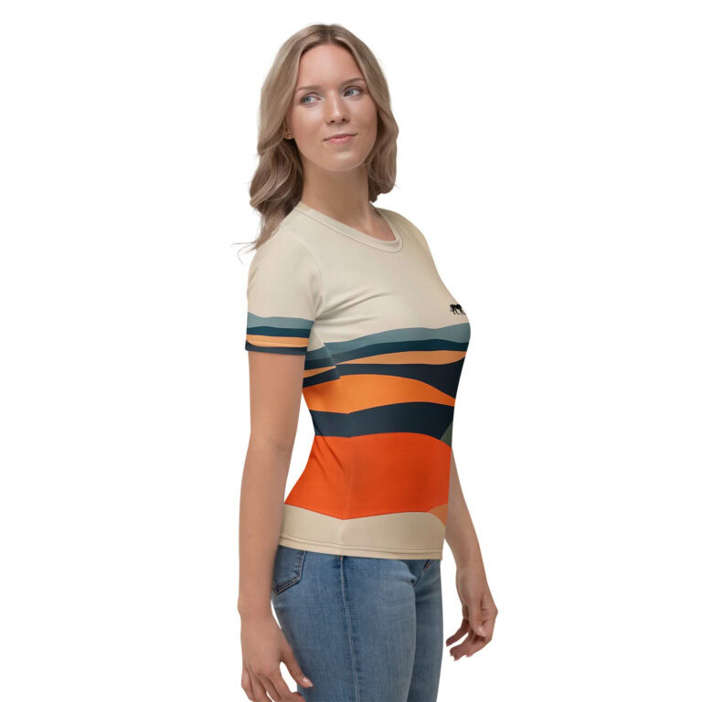 Savanna Lioness | Women's T-Shirt - Image 4